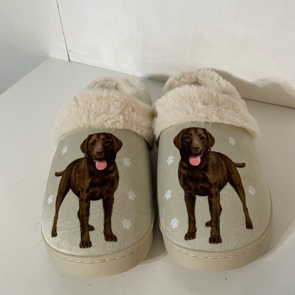 Snugg Slippers for Pet Lovers Chocolate Lab